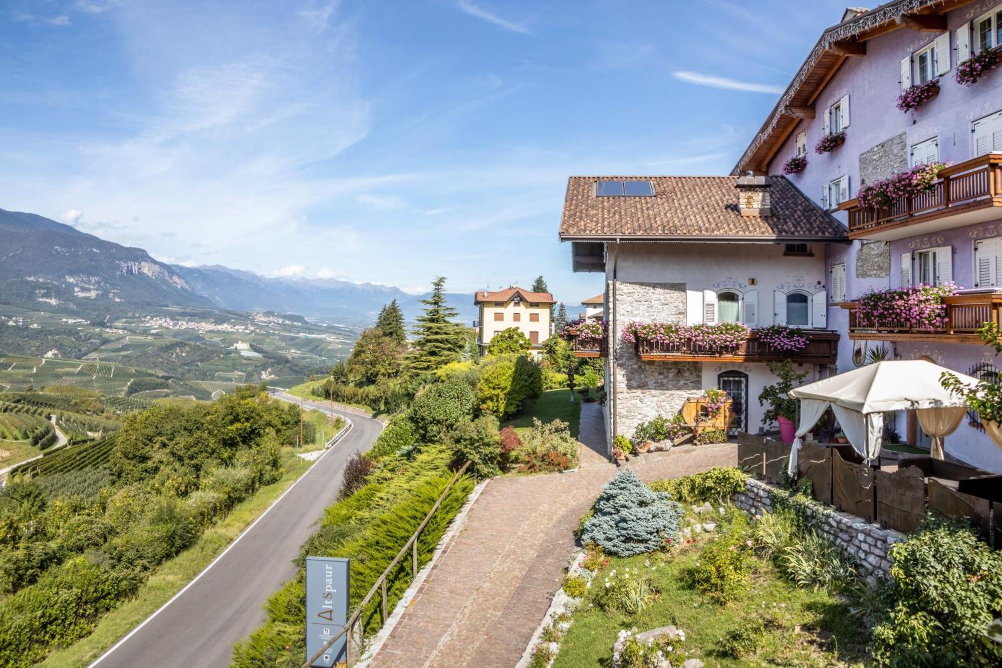 Hotel Alt Spaur Spormaggiore Exterior foto